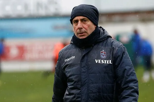Teknik direktör Abdullah Avcı 71 günde Trabzonspor’u zirveye taşıdı
