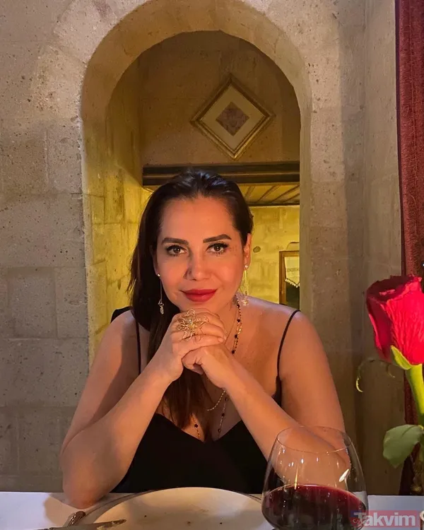 Kaya Çilingiroğlu’nun eski eşi Feraye Tanyolaç 8 yıllık ev sahibiyle mahkemelik oldu! “Bebek’te gecekondu kirası veriyor” deyip isyan etti - 11