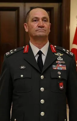 Vadilerden uçtuk...