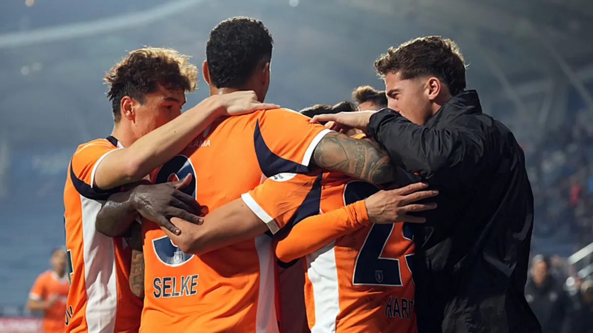 İki maç sonra galibiyet! Kasımpaşa - Başakşehir: 1-3 | MAÇ SONUCU