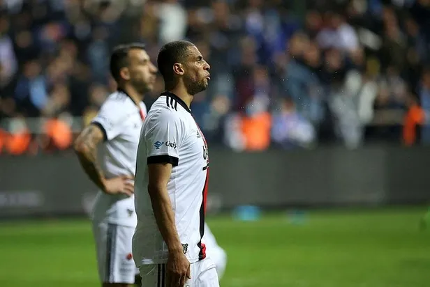 nefes-kesen-mac-besiktas-one-gectigi-macta-adana-demir-ile-berabere-kaldi-1644874725585.jpeg Nefes kesen maç! Beşiktaş öne geçtiği maçta Adana Demir ile berabere kaldı-3