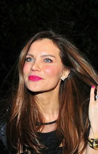 Ebru Şallı eşi Uğur Akkuş'un şirketini ele geçirdi! "Ebru artık patroniçe oldu"