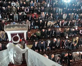 Cuma hutbesi: Kudüs, bizim gözbebeğimizdir