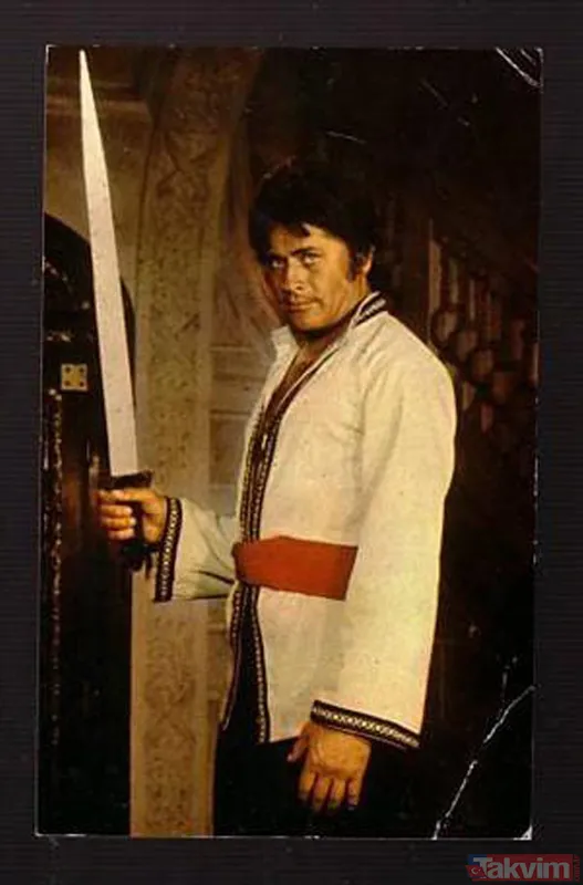 Türk sineması öksüz kaldı! Efsane aktör Cüneyt Arkın 85 yaşında hayata veda etti - 24