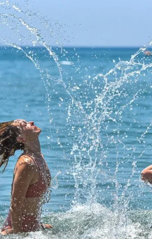 Antalya'da turist şöleni! 7 milyonu aştı