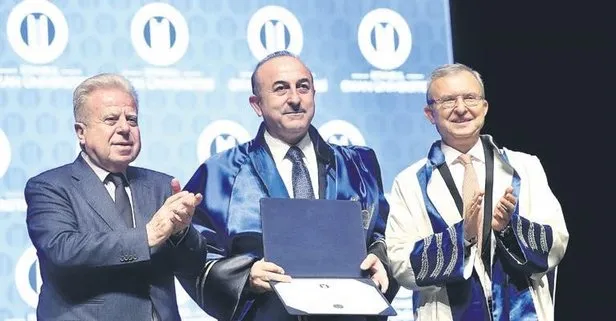 Çavuşoğlu’na fahri doktora