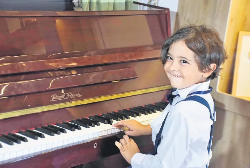 Işık saçan çocuk