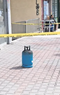 Tüpü çakmakla kontrol edince...