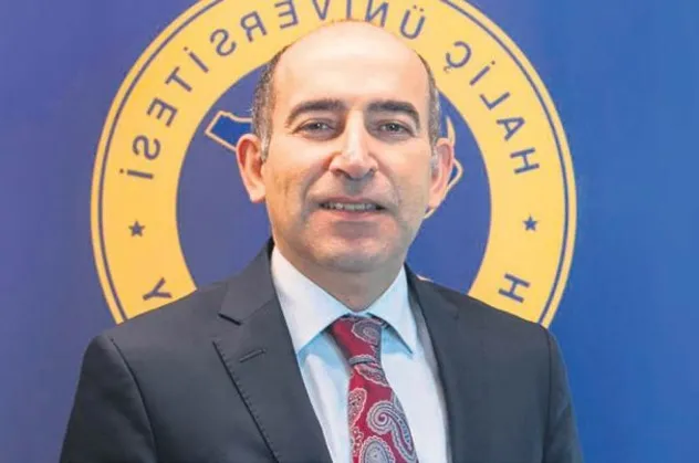 Boğaziçi Üniversitesi'nin yeni rektörü Prof. Dr. Melih Bulu'dan protestocu öğrencilere mesaj