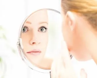 Cilt lekelerine maya maskesi