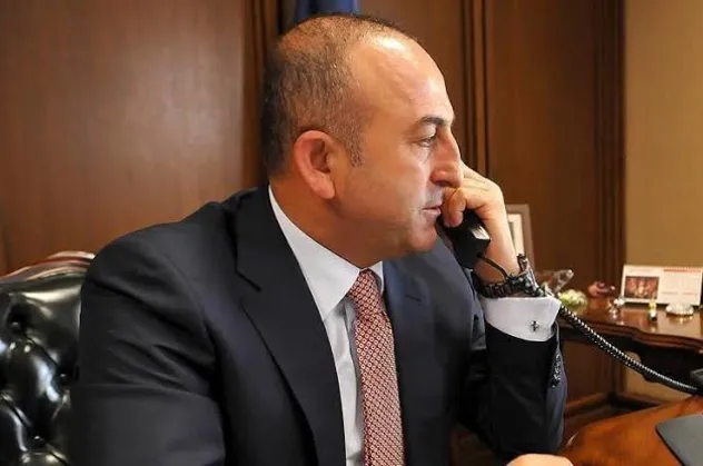 Bakan Çavuşoğlu'ndan telefon diplomasisi