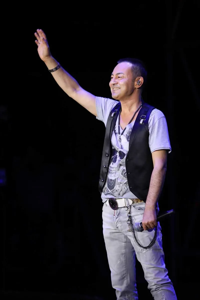 serdar-ortactan-yakinda-olup-gidecegim-deyip-vasiyetini-acikladi-1775558580722.jpeg Serdar Ortaç’tan "Yakında ölüp gideceğim” deyip vasiyetini açıkladı-3