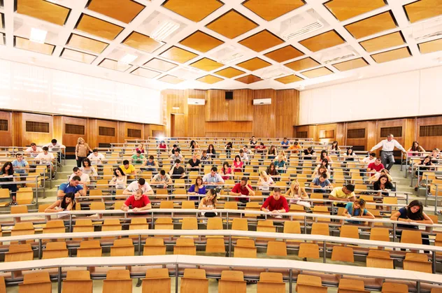 Eczacılık ve Veterinerlik Fakültesi 2021 taban puanları! Eczacılık ve Veterinerlik başarı sıralaması, kontenjan bilgisi…