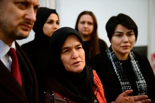 Kılıçdaroğlu yine kendine güldürdü: Çöpten yiyecek toplayan kadın fotoğrafı gerçek-1