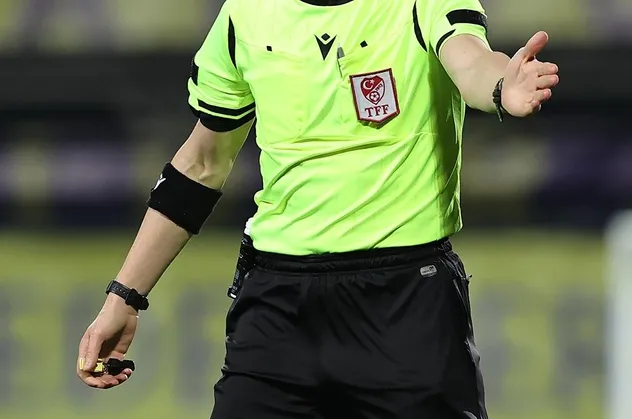 Süper Lig'de 35. haftanın hakemleri açıklandı