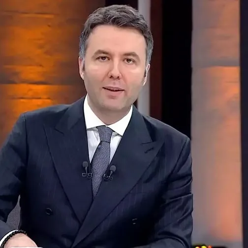 Çifte program skandalı!