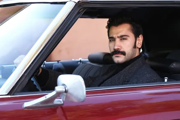 Bir Zamanlar Çukurova 28. yeni bölüm 2. fragman: Gitme sana muhtacım! Bir Zamanlar Çukurova 27. son bölüm full tek parça-7