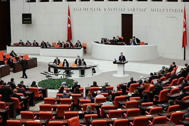 fuat-oktaydan-tbmmdeki-butce-gorusmelerinde-kilicdarogluna-tepki-bu-nasil-matematik-bu-nasil-hesap-uzmanligi-1608060163139.jpeg Fuat Oktay’dan TBMM'deki bütçe görüşmelerinde Kılıçdaroğlu’na tepki: Bu nasıl matematik, bu nasıl hesap uzmanlığı?-2