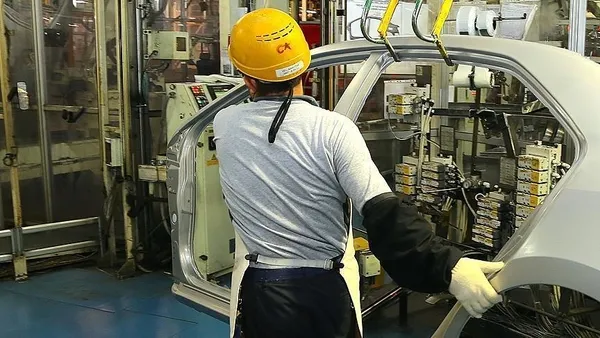 İşten çıkarma yasağı ve nakdi ücret desteği 2 ay uzatıldı: İşçiye koruma kalkanı-2