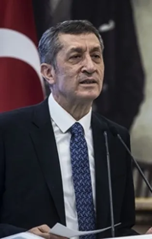 Bakan Selçuk duyurdu: Heyecanla bekliyoruz