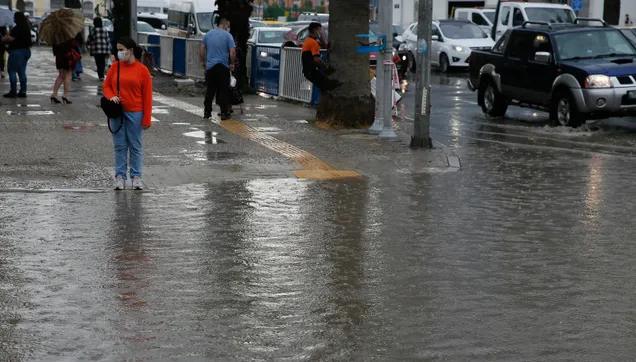 HAVA DURUMU | Meteorolojiden İstanbul ve birçok il için sağanak yağış uyarısı