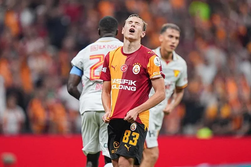 galatasarayda-785-milyon-euroluk-sessizlik-1790146524087.jpeg Galatasaray'da çılgın bedel! 78,5 milyon euro bir gol şarkısı etmedi-5