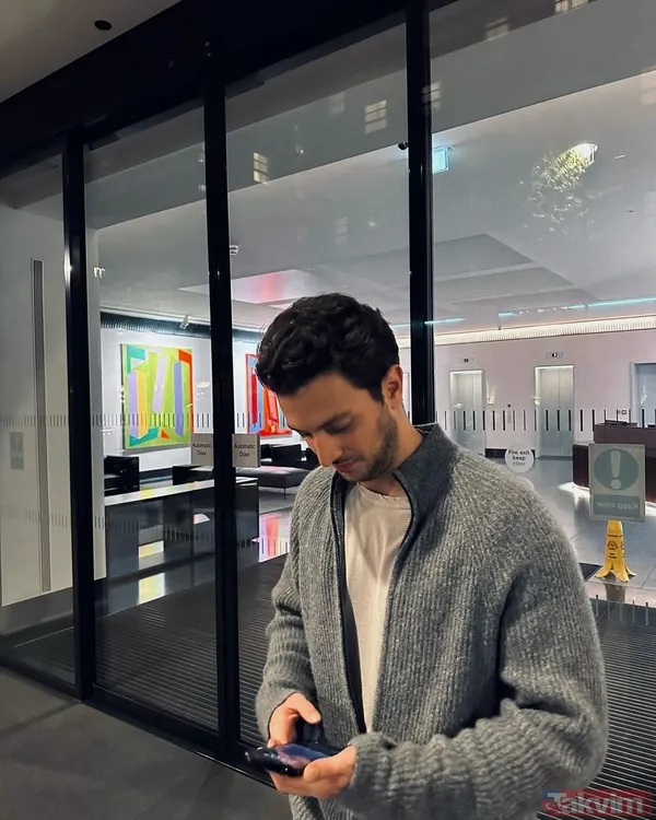 Sibel Can'ın 3 numarası koca delikanlı oldu! Hakan Ural'ın “Dünya terbiyelisi” dediği Emir Aksüt son haliyle sosyal medyayı salladı - 23