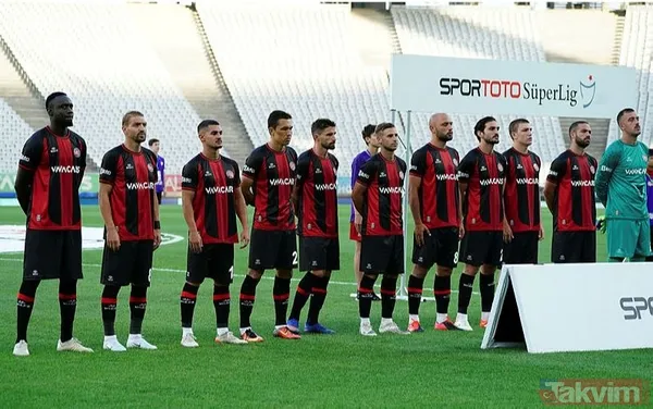 Ismael'den ortaya sürpriz tercih! Beşiktaş Fatih Karagümrük ile karşılaşacak - 20