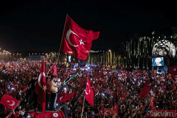 15 Temmuz Şehitler Köprüsü'ne akın akın geldiler - 32