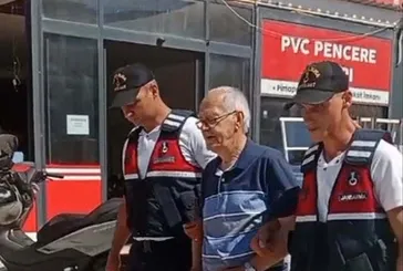 Kuşadası Kooperatif Başkanı gözaltına alındı | Bilgisayar ve dosyalara el konuldu