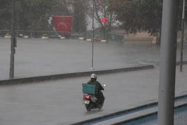 HAVA DURUMU | Meteorolojiden 4 il için sarı 7 il için turuncu kodlu uyarı! Antalya'da yağmur sevinci-4