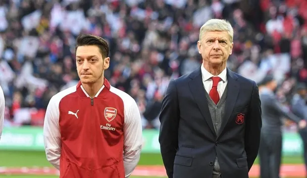 Arsenal taraftarından Mesut Özil için imza kampanyası: Mesut'u yeniden kadroya alın-4