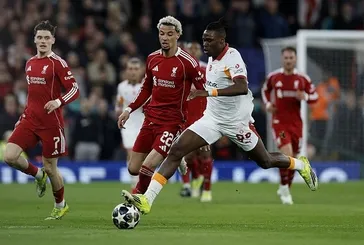 Singo Trabzonspor maçında yeniden sağ beke dönüyor