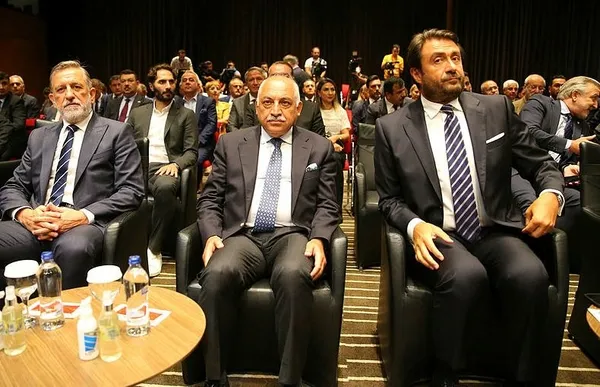 tff-baskani-mehmet-buyukeksiden-onemli-aciklamalar-hakem-kararlari-televizyonda-konusulacak-1660826995230.jpg TFF Başkanı Mehmet Büyükekşi'den önemli açıklamalar! Hakem kararları televizyonda konuşulacak-5