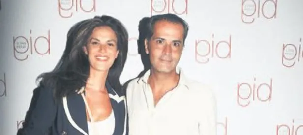 Şahin yuvadan uçtu