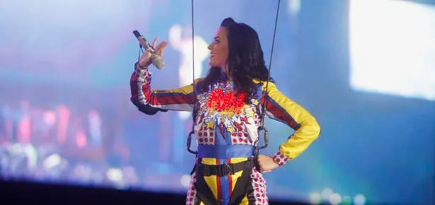 Katy Dubai’yi salladı