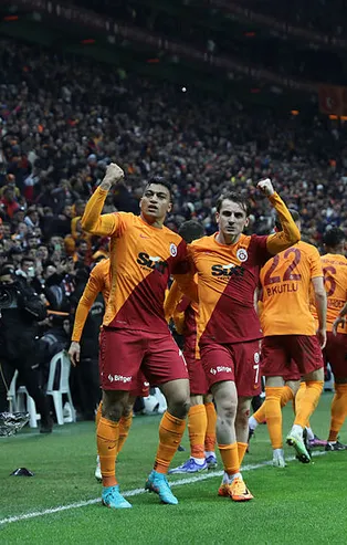 Lyon'un temsilcisi Mostafa Mohamed'e hayran kaldı! Kerem Aktürkoğlu'ndan sonra Mısırlı golcü de kıskaçta