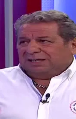 Toroğlu'ndan milli takıma sert sözler