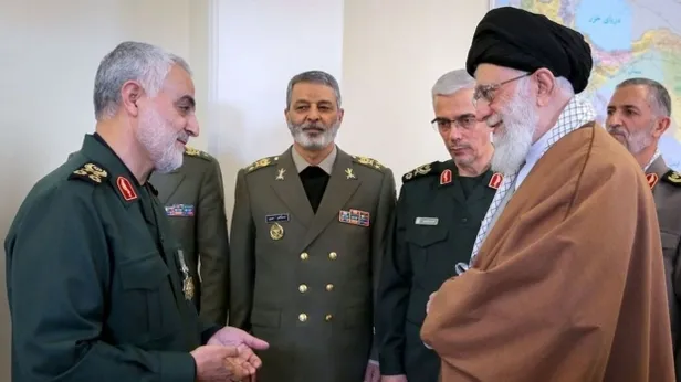 Süleymani'nin ölümü sonrası Irak'tan 'Savaşın fitili ateşlendi' resti! Mehdi Ordusu aktif edildi-3