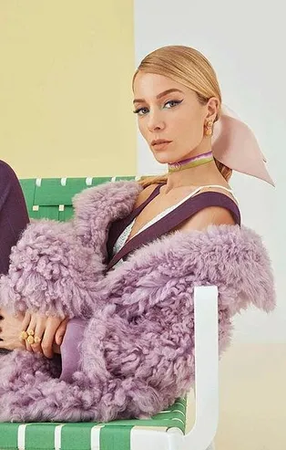 Bade İşçil'den sanatsal gezinti