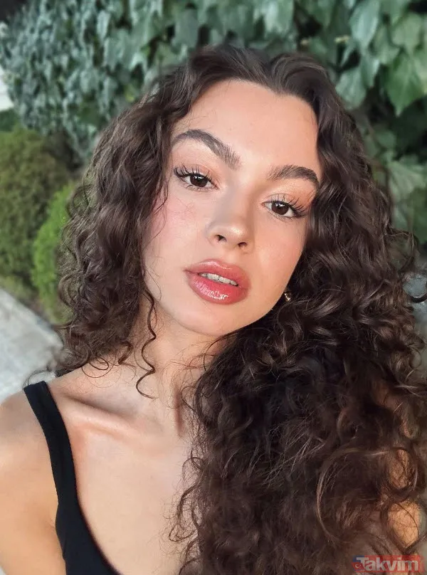 Su Burcu Yazgı Coşkun, Geleceğin Yetenekli Yıldızlarından Biri Olarak Gösteriliyor.