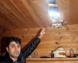 Başlarına gökten taş yağdı