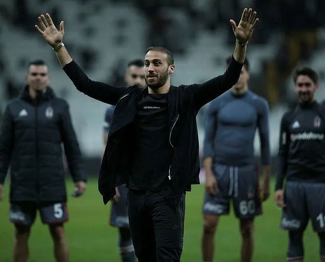 Cenk Londra’da imza an meselesi