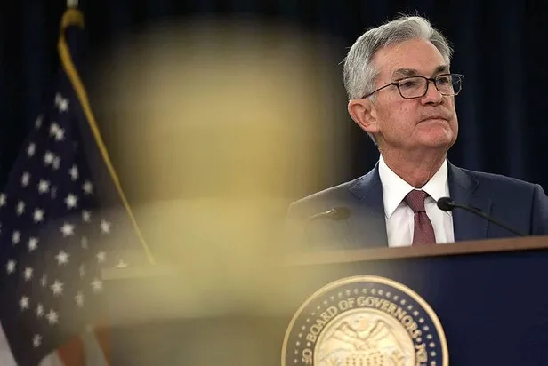 FED Başkanı Powell’dan faiz indirimi açıklaması