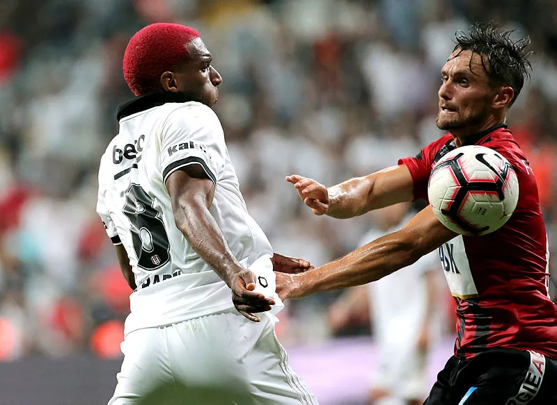 Ryan Babel Beşiktaş'ın tarihine geçti! - 8