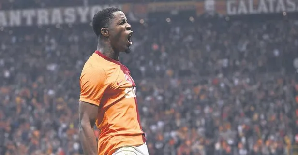 Yedek kalmaktan rahatsız olan Wilfried Zaha yönetimle görüştü