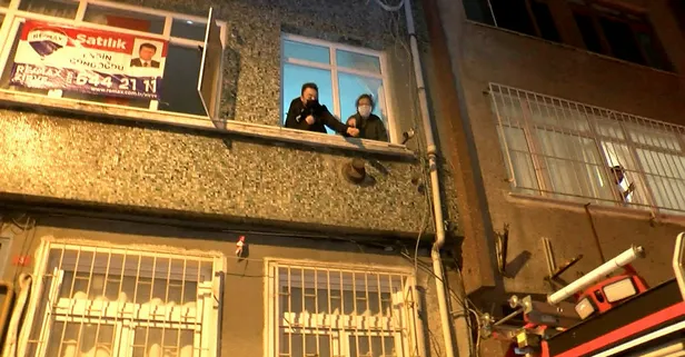 İstanbul Fatih'te korkutan yangın! Anne-oğul mahsur kaldı