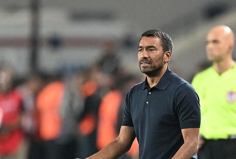 Spor yazarlarından sert yorum! Hoca değil