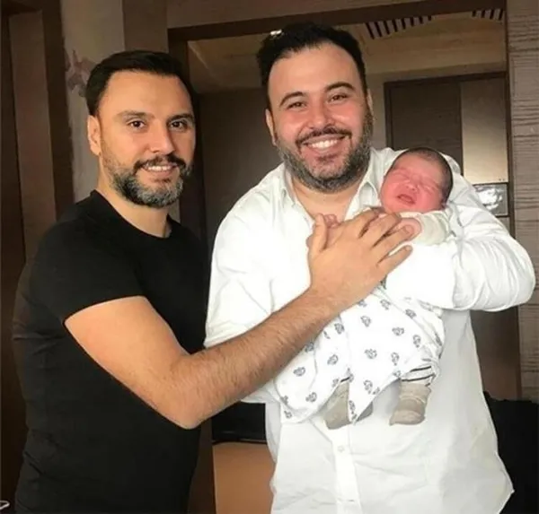 lerzan-mutlu-alisanin-kardesi-selcuk-tektasin-vefatinin-ardindan-agir-konustu-halki-kandiran-sahte-kahramanlar-1627061648282.jpg Lerzan Mutlu Alişan’ın kardeşi Selçuk Tektaş'ın vefatının ardından ağır konuştu! “Halkı kandıran sahte kahramanlar”-6