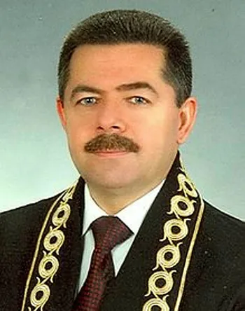 Son dakika: Anayasa Mahkemesi eski üyesi Erdal Tercan'a FETÖ'den hapis cezası-1